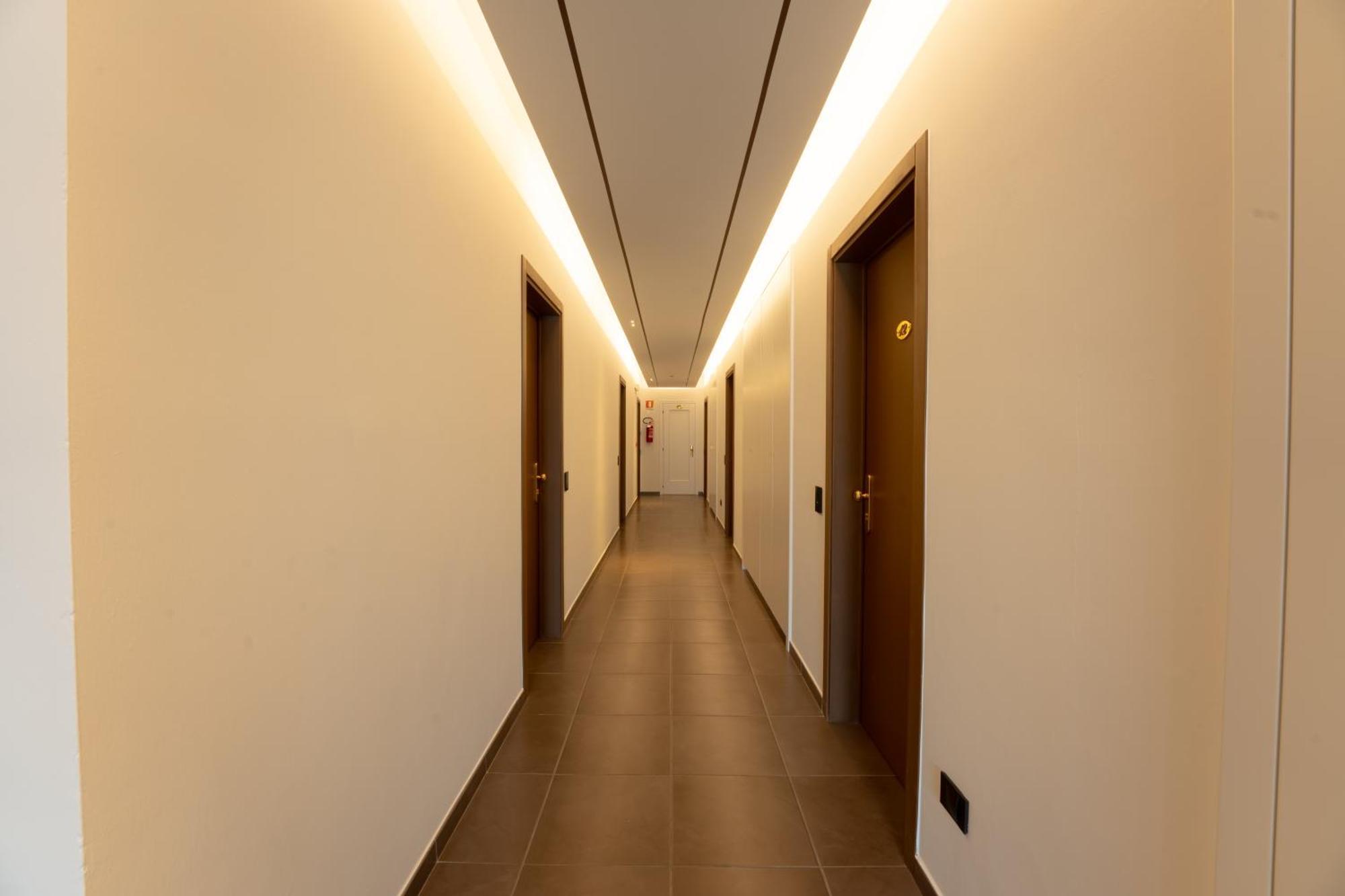 Albergo Ristorante Papa بسكييرا ديل غاردا المظهر الخارجي الصورة