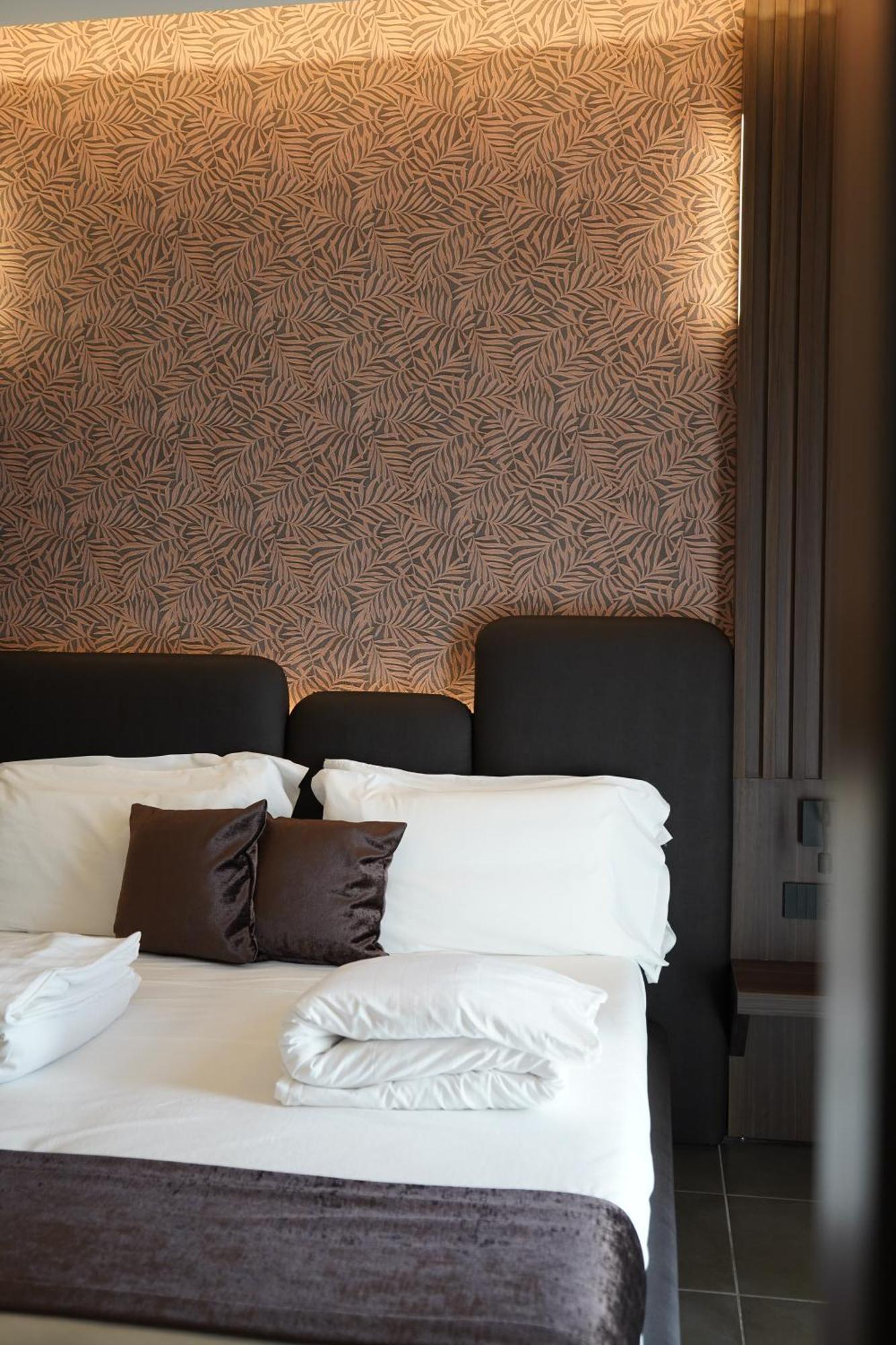 Albergo Ristorante Papa بسكييرا ديل غاردا المظهر الخارجي الصورة